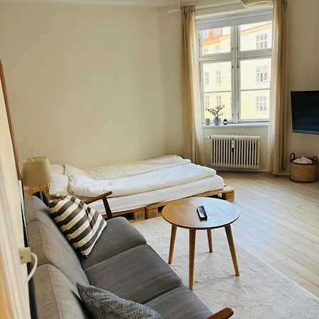 Near & Metro - Perfect For Friends & Family Apartment Copenhagen